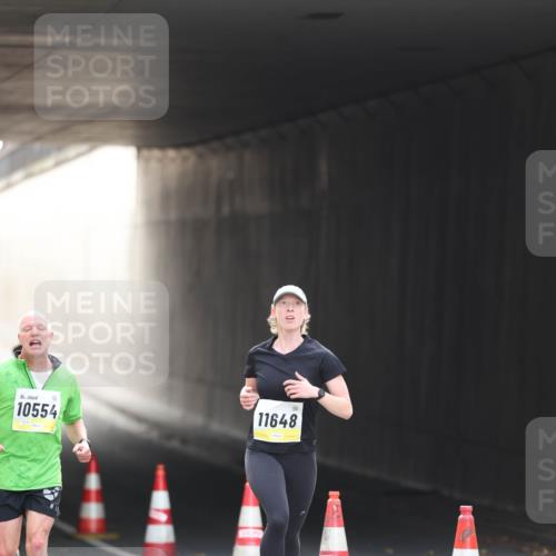 05.10.2025 - 20. swb-Marathon Bremen Michael Strokosch http://msf.ph/oto/9210845 05.10.2025 10:39:53 Laufen 10554, 11648, 0 meine-sportfotos.de