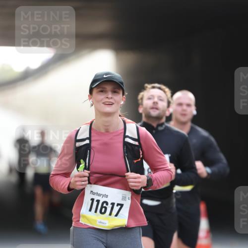 05.10.2025 - 20. swb-Marathon Bremen Michael Strokosch http://msf.ph/oto/9210967 05.10.2025 10:40:46 Laufen 11617 meine-sportfotos.de