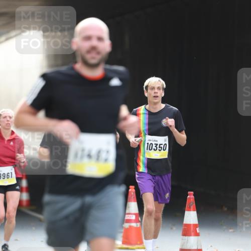 05.10.2025 - 20. swb-Marathon Bremen Michael Strokosch http://msf.ph/oto/9211077 05.10.2025 10:41:43 Laufen 9961, 17482, 10350 meine-sportfotos.de