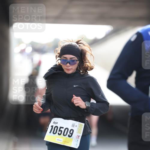 05.10.2025 - 20. swb-Marathon Bremen Michael Strokosch http://msf.ph/oto/9211131 05.10.2025 10:42:11 Laufen 10509, 10509 meine-sportfotos.de