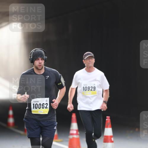 05.10.2025 - 20. swb-Marathon Bremen Michael Strokosch http://msf.ph/oto/9211242 05.10.2025 10:42:59 Laufen 10929, 10062 meine-sportfotos.de