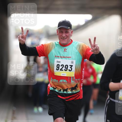 05.10.2025 - 20. swb-Marathon Bremen Michael Strokosch http://msf.ph/oto/9211262 05.10.2025 10:43:09 Laufen 20, 9293 meine-sportfotos.de