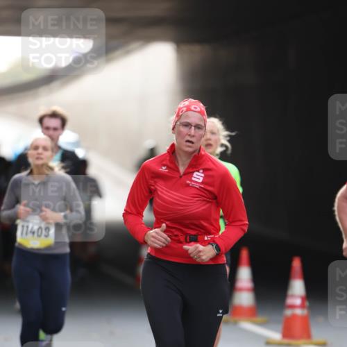 05.10.2025 - 20. swb-Marathon Bremen Michael Strokosch http://msf.ph/oto/9211265 05.10.2025 10:43:12 Laufen 11409 meine-sportfotos.de