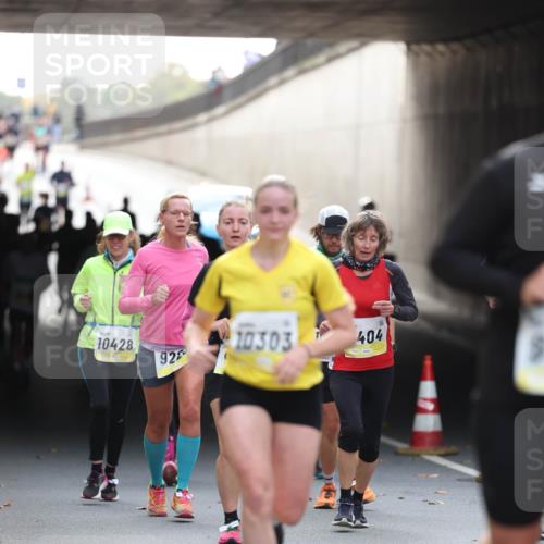 05.10.2025 - 20. swb-Marathon Bremen Michael Strokosch http://msf.ph/oto/9211279 05.10.2025 10:43:18 Laufen 10428, 10303, 404, 92 meine-sportfotos.de