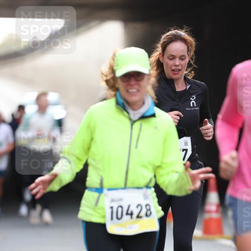 05.10.2025 - 20. swb-Marathon Bremen Michael Strokosch http://msf.ph/oto/9211292 05.10.2025 10:43:23 Laufen 10428, 7 meine-sportfotos.de