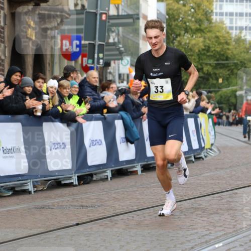 05.10.2025 - 20. swb-Marathon Bremen Strokosch-Dieckow http://msf.ph/oto/9219333 05.10.2025 10:28:22 Ziel 2, 33 meine-sportfotos.de