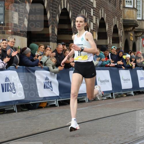 05.10.2025 - 20. swb-Marathon Bremen Strokosch-Dieckow http://msf.ph/oto/9219466 05.10.2025 10:30:16 Ziel 11 meine-sportfotos.de
