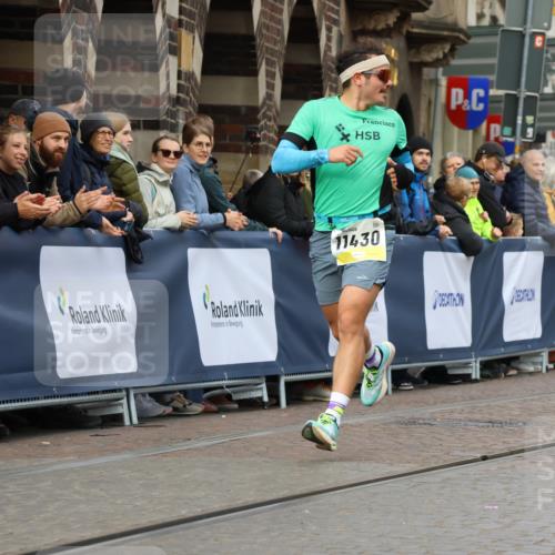 05.10.2025 - 20. swb-Marathon Bremen Strokosch-Dieckow http://msf.ph/oto/9221315 05.10.2025 10:38:23 Ziel 9809, 11430 meine-sportfotos.de