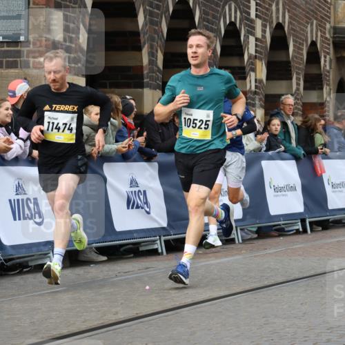 05.10.2025 - 20. swb-Marathon Bremen Strokosch-Dieckow http://msf.ph/oto/9221685 05.10.2025 10:39:38 Ziel 9289, 9671, 10525, 10753, 11349, 11418, 11474 meine-sportfotos.de