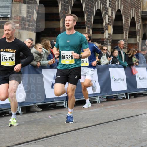 05.10.2025 - 20. swb-Marathon Bremen Strokosch-Dieckow http://msf.ph/oto/9221693 05.10.2025 10:39:38 Ziel 9289, 9671, 10525, 10753, 11349, 11418, 11474 meine-sportfotos.de