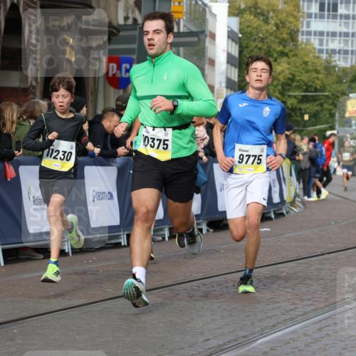 05.10.2025 - 20. swb-Marathon Bremen Strokosch-Dieckow http://msf.ph/oto/9222525 05.10.2025 10:42:24 Ziel 9700, 9775, 10208, 10375, 11230, 11725 meine-sportfotos.de