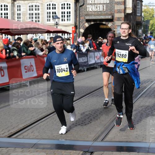 05.10.2025 - 20. swb-Marathon Bremen Yannick Fuchs http://msf.ph/oto/9225244 05.10.2025 10:56:41 Ziel 9547, 9790, 9886, 10005, 10008, 10042, 10179, 10387, 10546, 10648, 10971, 11100, 11253, 11260, 11571, 11691 meine-sportfotos.de