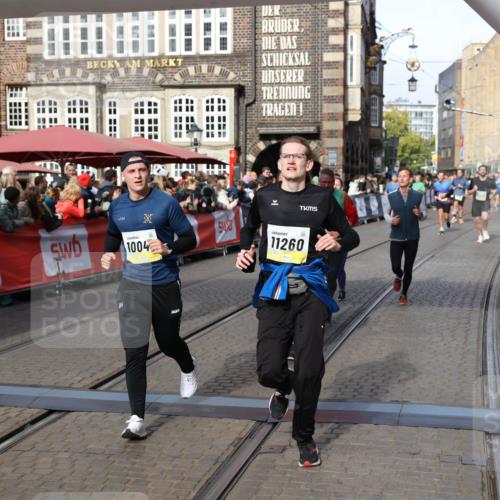05.10.2025 - 20. swb-Marathon Bremen Yannick Fuchs http://msf.ph/oto/9225259 05.10.2025 10:56:42 Ziel 9547, 9790, 9886, 10005, 10008, 10042, 10179, 10648, 10971, 11100, 11253, 11260, 11571, 11691 meine-sportfotos.de