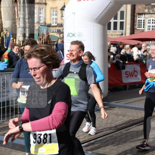 05.10.2025 - 20. swb-Marathon Bremen Yannick Fuchs http://msf.ph/oto/9225346 05.10.2025 11:00:10 Ziel 9005, 9381, 9603, 9604, 9611, 9612, 9666, 10138, 10290, 10291, 10311, 10572, 11026, 11266, 11444, 11639, 11644 meine-sportfotos.de