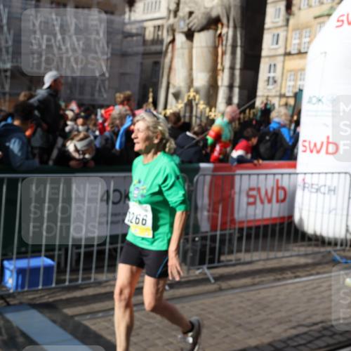 05.10.2025 - 20. swb-Marathon Bremen Yannick Fuchs http://msf.ph/oto/9225452 05.10.2025 10:56:54 Ziel 8118, 9188, 9266, 10059, 10145, 10644, 10683, 10845, 11426, 11675, 11734 meine-sportfotos.de