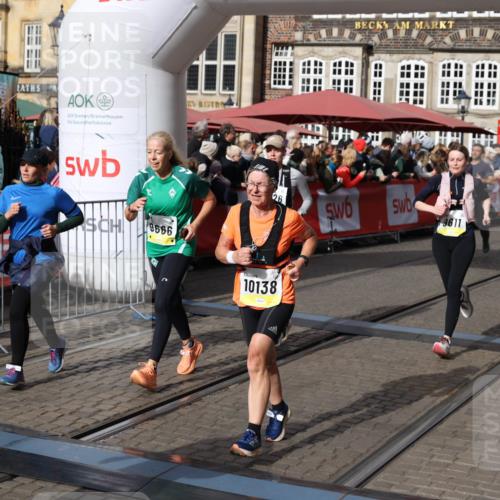 05.10.2025 - 20. swb-Marathon Bremen Yannick Fuchs http://msf.ph/oto/9225491 05.10.2025 11:00:13 Ziel 7621, 9005, 9381, 9603, 9604, 9611, 9666, 10138, 10290, 10291, 10311, 10489, 10572, 11026, 11125, 11266, 11600, 11639 meine-sportfotos.de