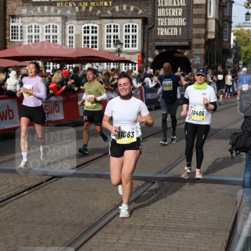 05.10.2025 - 20. swb-Marathon Bremen Yannick Fuchs http://msf.ph/oto/9225892 05.10.2025 11:00:26 Ziel 7177, 9495, 9672, 10345, 10406, 10492, 10889, 10919, 10985, 11050, 11063, 11263, 11424, 11699 meine-sportfotos.de