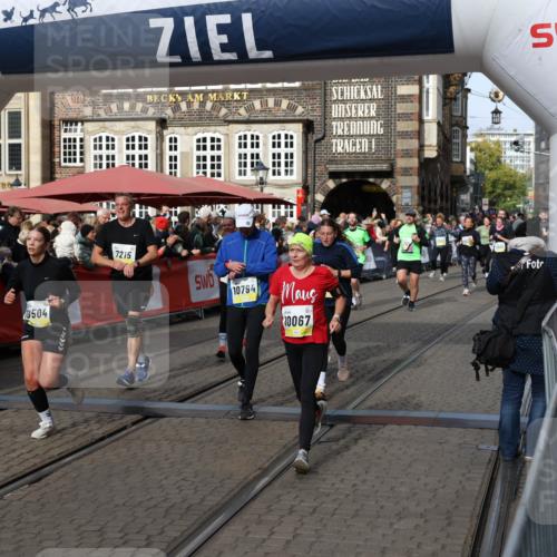05.10.2025 - 20. swb-Marathon Bremen Yannick Fuchs http://msf.ph/oto/9226083 05.10.2025 11:00:33 Ziel 7215, 9173, 10067, 10071, 10217, 10406, 10492, 10504, 10794, 10930, 11263, 11424, 11619, 11699 meine-sportfotos.de