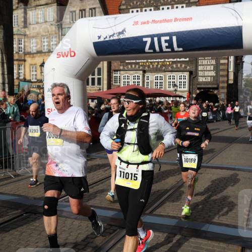 05.10.2025 - 20. swb-Marathon Bremen Yannick Fuchs http://msf.ph/oto/9226259 05.10.2025 10:57:26 Ziel 9260, 9292, 9450, 9489, 9550, 9844, 9947, 10169, 10281, 10293, 10367, 10657, 11015, 11596 meine-sportfotos.de