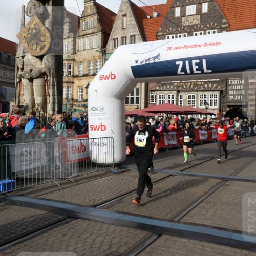 05.10.2025 - 20. swb-Marathon Bremen Yannick Fuchs http://msf.ph/oto/9226366 05.10.2025 10:57:32 Ziel 7101, 9215, 9260, 9292, 9450, 9550, 9844, 10169, 10281, 10367, 10645, 10950, 11606 meine-sportfotos.de