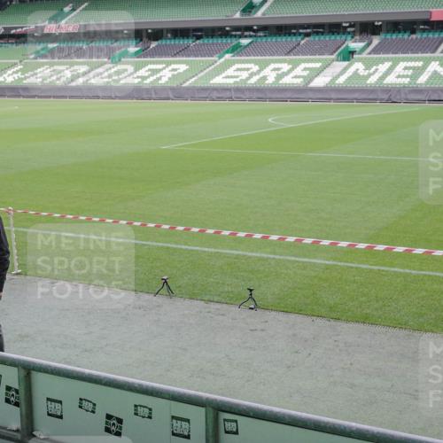 05.10.2025 - 20. swb-Marathon Bremen Michael Burmester http://msf.ph/oto/9226699 05.10.2025 10:16:43 Laufen im Stadion 33, 2 meine-sportfotos.de