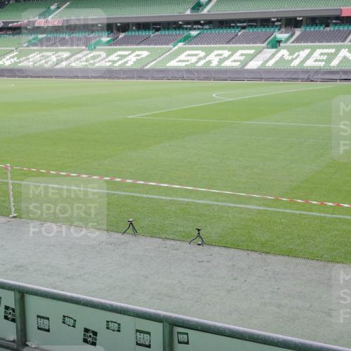 05.10.2025 - 20. swb-Marathon Bremen Michael Burmester http://msf.ph/oto/9226805 05.10.2025 10:16:56 Laufen im Stadion 2, 33 meine-sportfotos.de