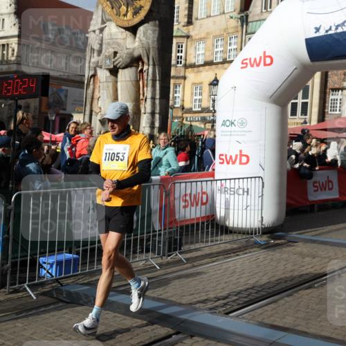 05.10.2025 - 20. swb-Marathon Bremen Yannick Fuchs http://msf.ph/oto/9227257 05.10.2025 11:01:13 Ziel 9208, 9305, 9443, 9880, 9954, 10228, 10359, 10477, 10630, 11053, 11524, 11719 meine-sportfotos.de