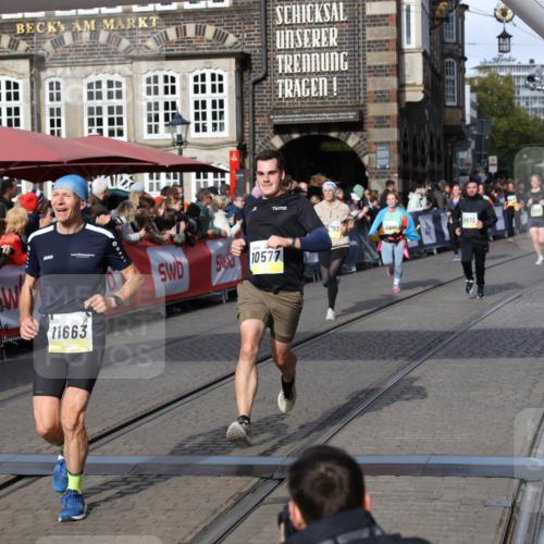 05.10.2025 - 20. swb-Marathon Bremen Yannick Fuchs http://msf.ph/oto/9227275 05.10.2025 10:58:06 Ziel 9221, 9568, 9719, 9872, 10577, 10651, 10703, 10793, 10975, 11023, 11116, 11301, 11469, 11601, 11663 meine-sportfotos.de