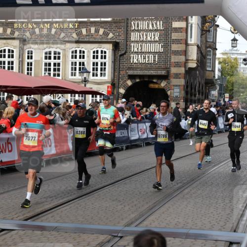 05.10.2025 - 20. swb-Marathon Bremen Yannick Fuchs http://msf.ph/oto/9227856 05.10.2025 10:58:24 Ziel 7077, 9174, 9330, 9462, 9952, 10368, 10398, 10786, 11049, 11562, 11608, 11724 meine-sportfotos.de