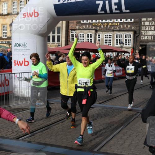 05.10.2025 - 20. swb-Marathon Bremen Yannick Fuchs http://msf.ph/oto/9228244 05.10.2025 10:58:41 Ziel 9430, 9433, 9472, 9529, 9766, 9820, 9913, 10049, 10055, 10261, 10285, 10408, 10513, 10936, 10988, 11291, 11700 meine-sportfotos.de
