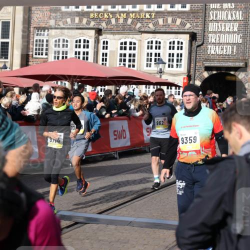 05.10.2025 - 20. swb-Marathon Bremen Yannick Fuchs http://msf.ph/oto/9228364 05.10.2025 10:58:48 Ziel 7163, 8585, 9346, 9359, 9370, 9430, 9472, 9529, 9540, 9622, 9714, 9766, 9913, 10049, 10513, 10527, 10591, 10679, 10871, 10936, 11078 meine-sportfotos.de