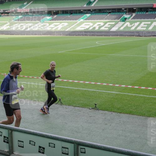 05.10.2025 - 20. swb-Marathon Bremen Michael Burmester http://msf.ph/oto/9228989 05.10.2025 10:27:13 Laufen im Stadion 28, 9009, 9202, 9270, 9285, 9290, 9339, 9351, 9362, 9396, 9400, 9411, 9500, 9590, 9670, 9678, 9709, 9711, 9876, 9878, 9885, 9897, 9921, 9960, 9961, 10045, 10091, 10092, 10277, 10351, 10411, 10568, 10634, 10639, 10649, 10682, 10750, 10773, 10792, 10818, 10822, 10823, 10898, 10947, 11074, 11362, 11446, 11585, 11645, 11659, 11683, 11714, 9250, 9290, 9545, 9590, 10053, 10090, 10304, 10431, 10447, 10633, 10649, 11648, 11715 meine-sportfotos.de