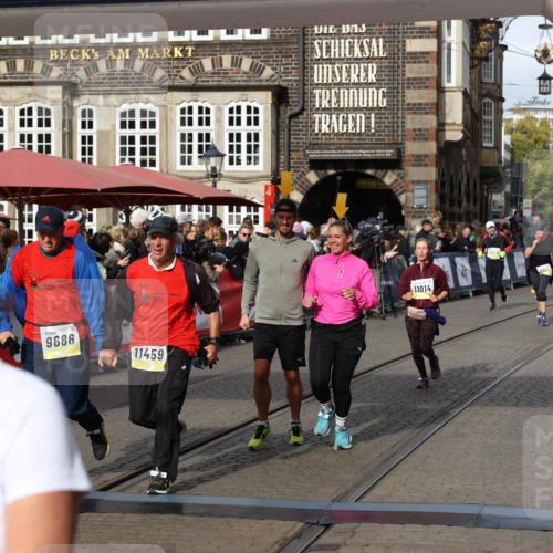 05.10.2025 - 20. swb-Marathon Bremen Yannick Fuchs http://msf.ph/oto/9229268 05.10.2025 11:02:12 Ziel 9324, 9426, 9536, 9686, 10301, 10855, 10879, 10887, 10944, 11014, 11459 meine-sportfotos.de