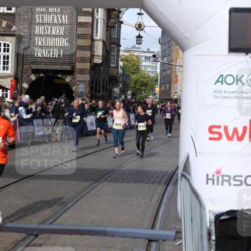 05.10.2025 - 20. swb-Marathon Bremen Yannick Fuchs http://msf.ph/oto/9229854 05.10.2025 11:02:23 Ziel 9363, 9748, 10130, 10508, 11340, 11454, 11646 meine-sportfotos.de