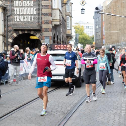 05.10.2025 - 20. swb-Marathon Bremen Yannick Fuchs http://msf.ph/oto/9230200 05.10.2025 09:20:28 Ziel  meine-sportfotos.de