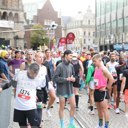05.10.2025 - 20. swb-Marathon Bremen Yannick Fuchs http://msf.ph/oto/9230305 05.10.2025 09:21:17 Ziel  meine-sportfotos.de
