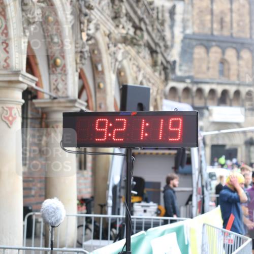 05.10.2025 - 20. swb-Marathon Bremen Yannick Fuchs http://msf.ph/oto/9230349 05.10.2025 09:21:19 Ziel  meine-sportfotos.de