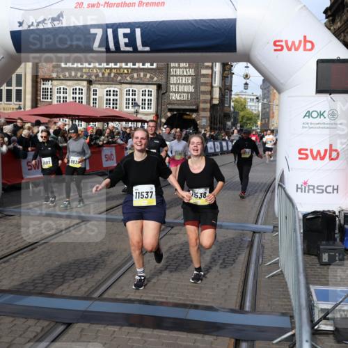 05.10.2025 - 20. swb-Marathon Bremen Yannick Fuchs http://msf.ph/oto/9230497 05.10.2025 11:02:37 Ziel 9468, 9647, 9707, 9802, 9839, 10033, 10093, 10615, 10982, 10983, 11110, 11537, 11538, 11711 meine-sportfotos.de