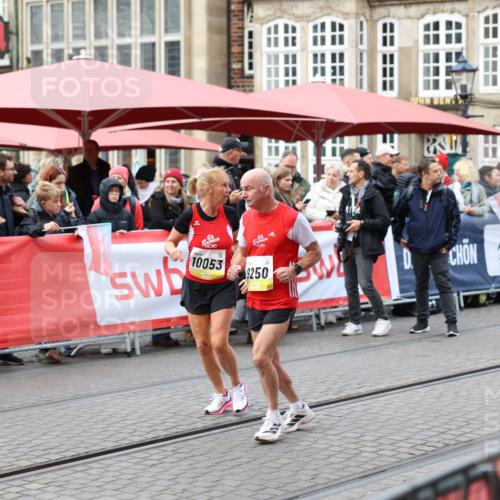 05.10.2025 - 20. swb-Marathon Bremen Yannick Fuchs http://msf.ph/oto/9230519 05.10.2025 09:50:01 Ziel  meine-sportfotos.de