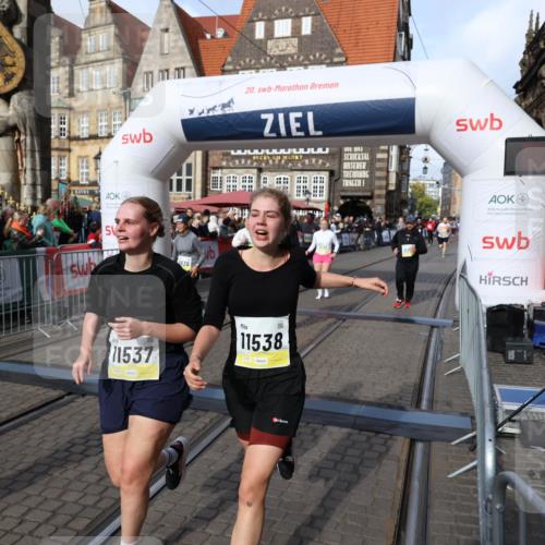 05.10.2025 - 20. swb-Marathon Bremen Yannick Fuchs http://msf.ph/oto/9230575 05.10.2025 11:02:38 Ziel 9468, 9647, 9707, 9802, 9839, 10033, 10595, 10598, 10615, 11110, 11160, 11537, 11538, 11711 meine-sportfotos.de