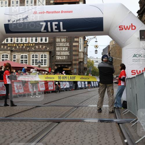 05.10.2025 - 20. swb-Marathon Bremen Yannick Fuchs http://msf.ph/oto/9230803 05.10.2025 10:27:08 Ziel 35 meine-sportfotos.de