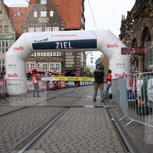 05.10.2025 - 20. swb-Marathon Bremen Yannick Fuchs http://msf.ph/oto/9230876 05.10.2025 10:27:10 Ziel 35 meine-sportfotos.de