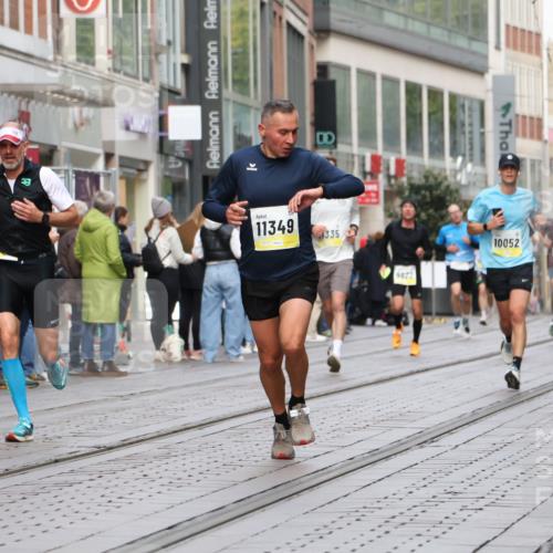 05.10.2025 - 20. swb-Marathon Bremen Strokosch-Dieckow http://msf.ph/oto/9231538 05.10.2025 10:39:28 Ziel 9213, 9289, 9922, 10052, 10171, 10175, 10176, 10525, 10753, 11335, 11349, 11418, 9213, 9289, 9922, 10052, 10171, 10175, 10176, 10525, 10753, 11335, 11349, 11418 meine-sportfotos.de