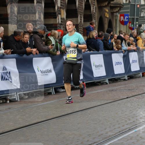 05.10.2025 - 20. swb-Marathon Bremen Strokosch-Dieckow http://msf.ph/oto/9231828 05.10.2025 10:52:56 Ziel 9187, 9650, 9918, 10064, 10539, 10779, 10955, 11259, 11398, 11411, 11450, 11722 meine-sportfotos.de