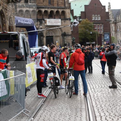 05.10.2025 - 20. swb-Marathon Bremen Yannick Fuchs http://msf.ph/oto/9232083 05.10.2025 10:28:58 Ziel  meine-sportfotos.de