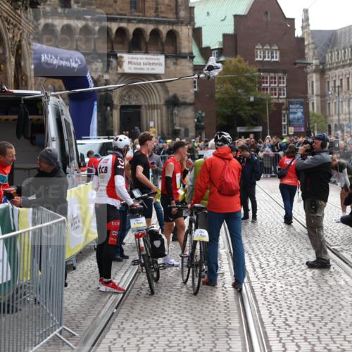 05.10.2025 - 20. swb-Marathon Bremen Yannick Fuchs http://msf.ph/oto/9232098 05.10.2025 10:28:58 Ziel  meine-sportfotos.de