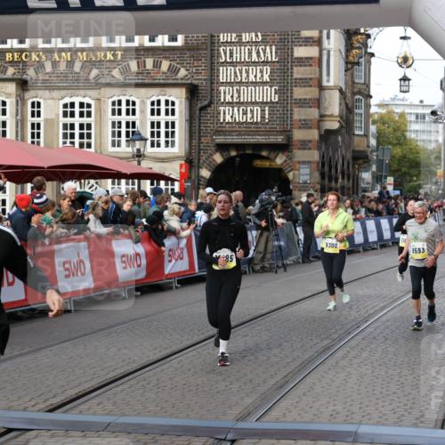 05.10.2025 - 20. swb-Marathon Bremen Yannick Fuchs http://msf.ph/oto/9232113 05.10.2025 11:03:12 Ziel 9229, 9300, 9593, 9661, 9662, 9893, 10185, 10777, 10876, 11376, 11682 meine-sportfotos.de