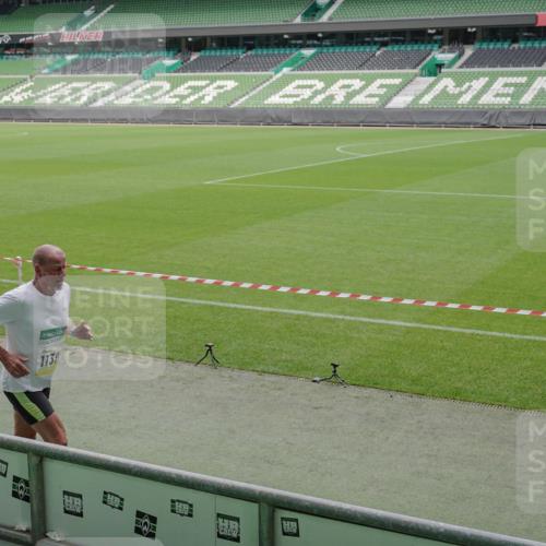 05.10.2025 - 20. swb-Marathon Bremen Michael Burmester http://msf.ph/oto/9232126 05.10.2025 10:30:41 Laufen im Stadion 7733, 9209, 9214, 9230, 9240, 9251, 9255, 9259, 9299, 9317, 9333, 9399, 9416, 9425, 9435, 9482, 9501, 9645, 9663, 9676, 9683, 9708, 9787, 9832, 9888, 9894, 9906, 9966, 9975, 9987, 10022, 10043, 10066, 10159, 10221, 10224, 10227, 10241, 10251, 10254, 10346, 10376, 10378, 10380, 10392, 10443, 10479, 10507, 10548, 10556, 10581, 10584, 10625, 10673, 10873, 11177, 11319, 7202, 9014, 9199, 9261, 9369, 9452, 9578, 9579, 9658, 9803, 10170, 10432, 10923, 10932 meine-sportfotos.de