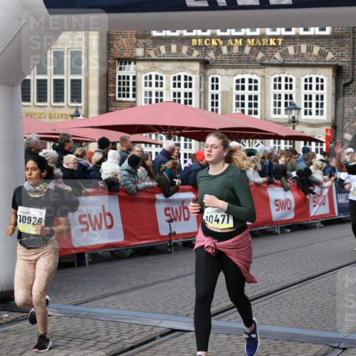 05.10.2025 - 20. swb-Marathon Bremen Yannick Fuchs http://msf.ph/oto/9232368 05.10.2025 11:03:21 Ziel 9300, 9325, 9593, 10471, 10926, 10996, 11390, 11682 meine-sportfotos.de