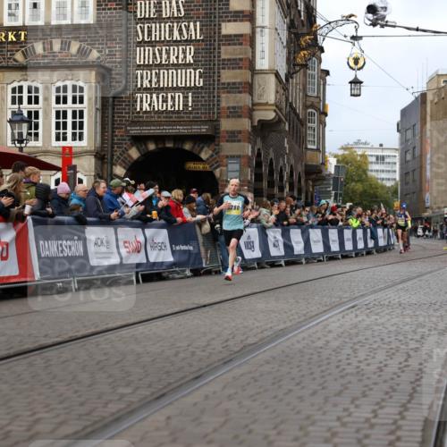 05.10.2025 - 20. swb-Marathon Bremen Yannick Fuchs http://msf.ph/oto/9232560 05.10.2025 10:32:37 Ziel 9280 meine-sportfotos.de